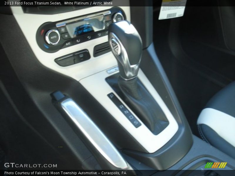  2013 Focus Titanium Sedan 6 Speed Automatic Shifter
