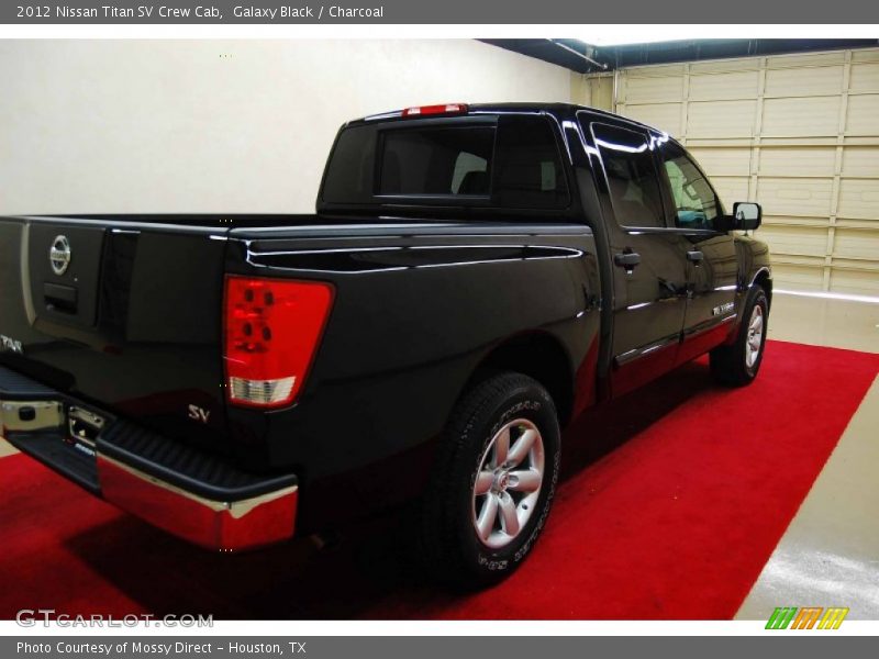 Galaxy Black / Charcoal 2012 Nissan Titan SV Crew Cab