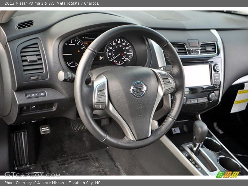 Dashboard of 2013 Altima 2.5 SV