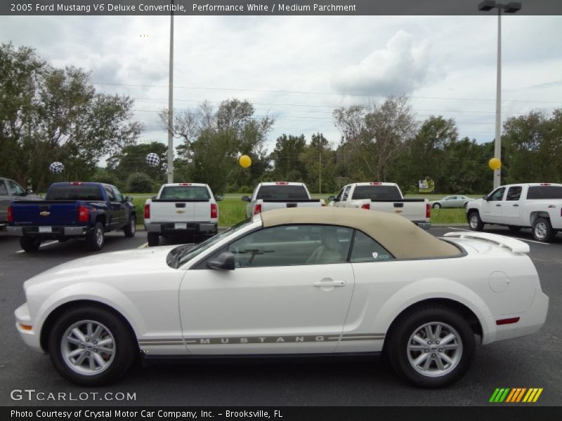Performance White / Medium Parchment 2005 Ford Mustang V6 Deluxe Convertible