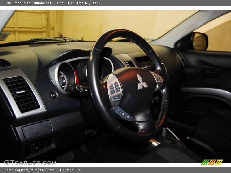 Cool Silver Metallic / Black 2007 Mitsubishi Outlander ES