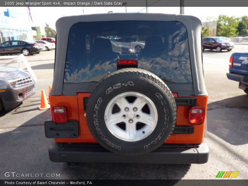 Impact Orange / Dark Slate Gray 2005 Jeep Wrangler Sport 4x4
