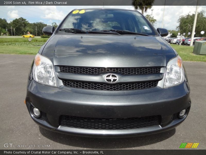 Flint Mica / Dark Charcoal 2006 Scion xA