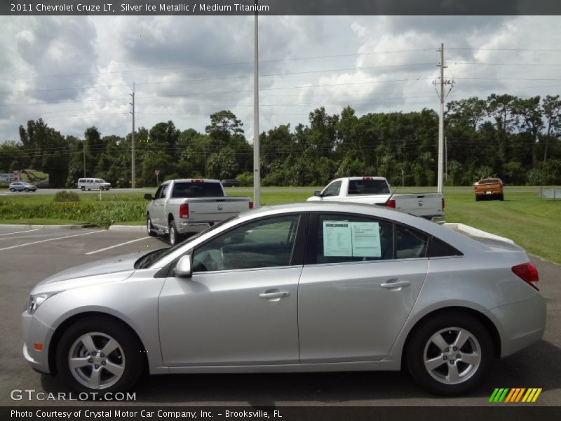 Silver Ice Metallic / Medium Titanium 2011 Chevrolet Cruze LT