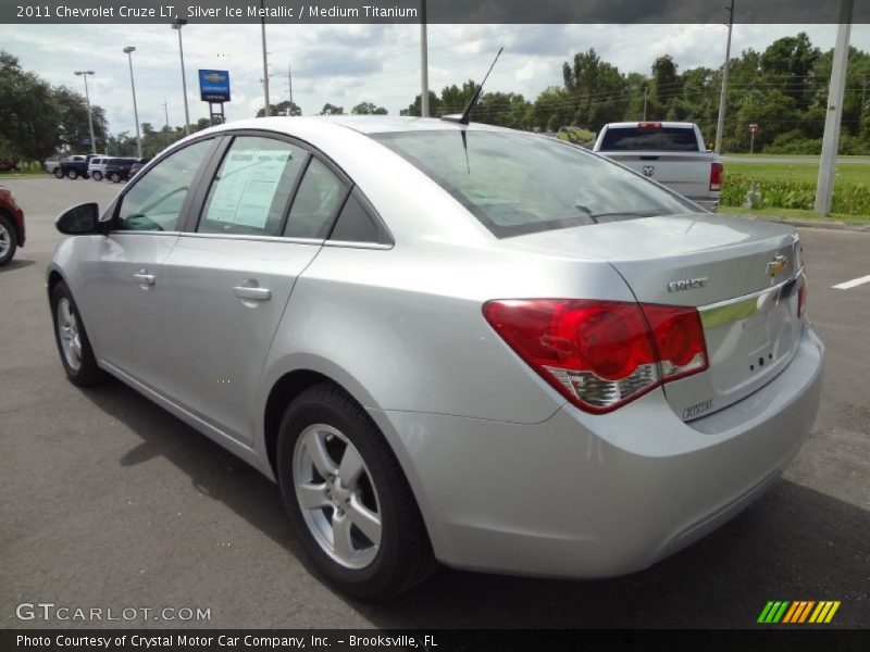 Silver Ice Metallic / Medium Titanium 2011 Chevrolet Cruze LT
