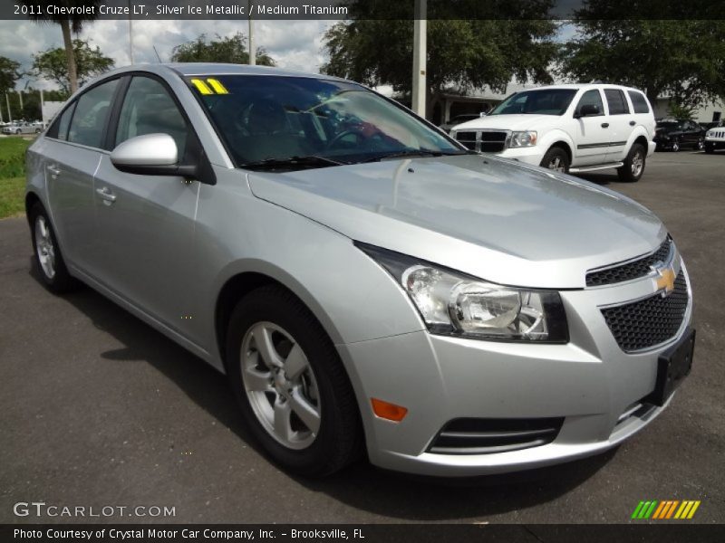 Silver Ice Metallic / Medium Titanium 2011 Chevrolet Cruze LT