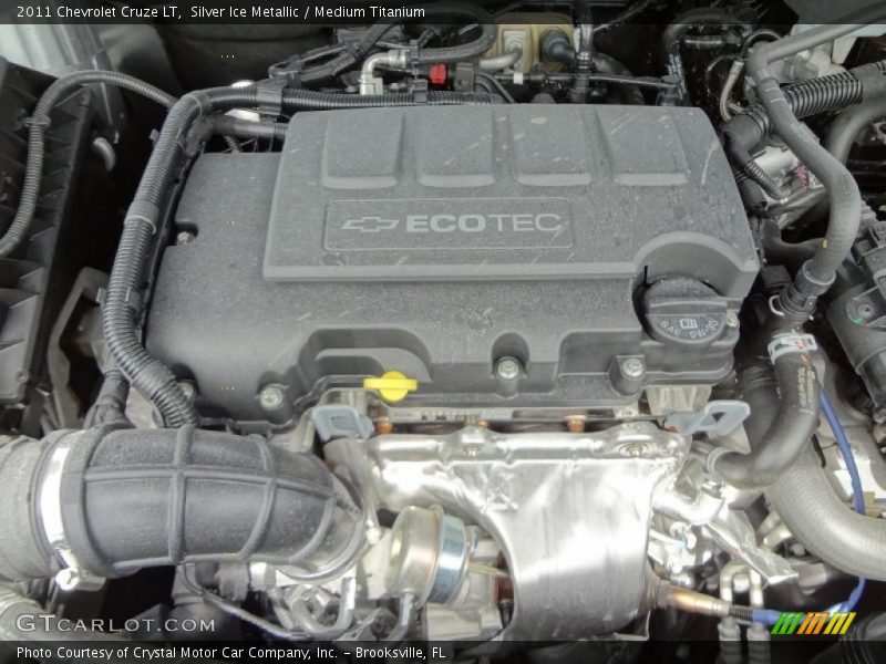 Silver Ice Metallic / Medium Titanium 2011 Chevrolet Cruze LT
