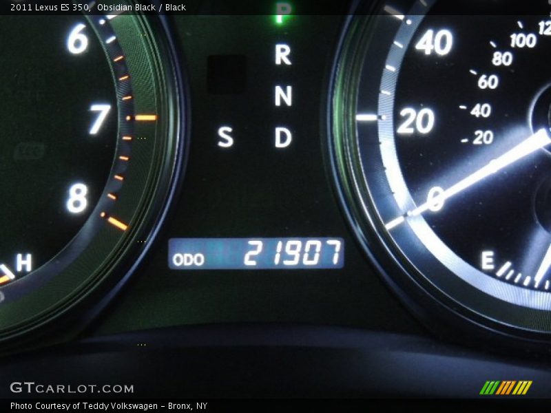 Obsidian Black / Black 2011 Lexus ES 350