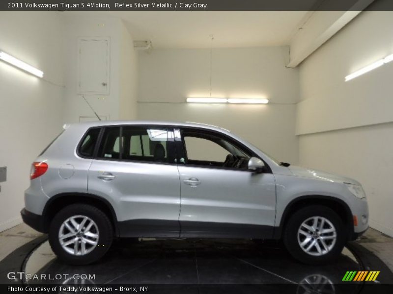 Reflex Silver Metallic / Clay Gray 2011 Volkswagen Tiguan S 4Motion