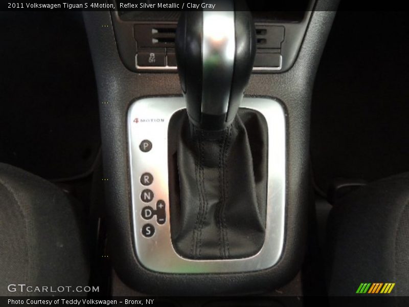 Reflex Silver Metallic / Clay Gray 2011 Volkswagen Tiguan S 4Motion