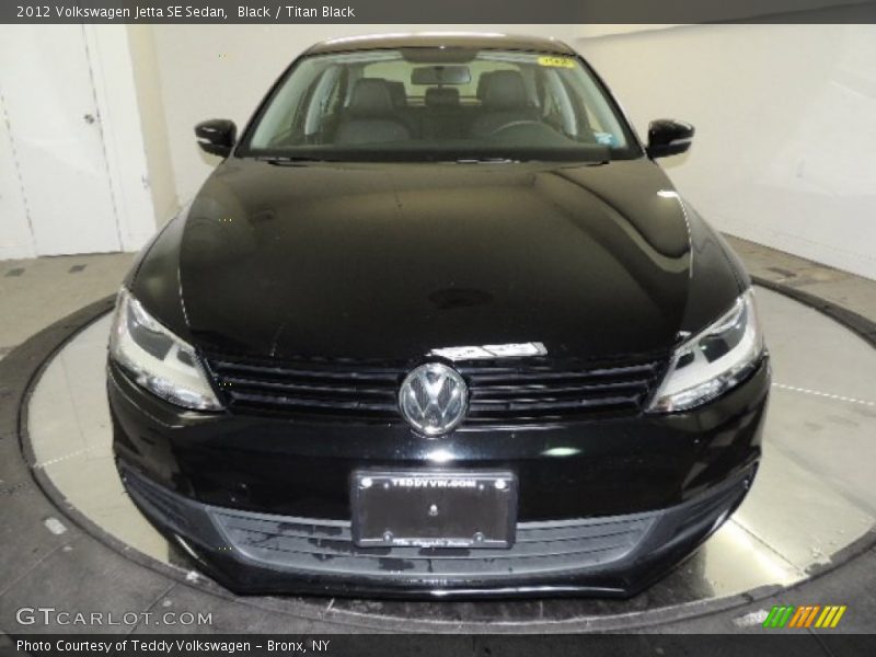 Black / Titan Black 2012 Volkswagen Jetta SE Sedan