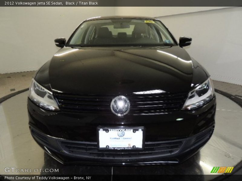 Black / Titan Black 2012 Volkswagen Jetta SE Sedan