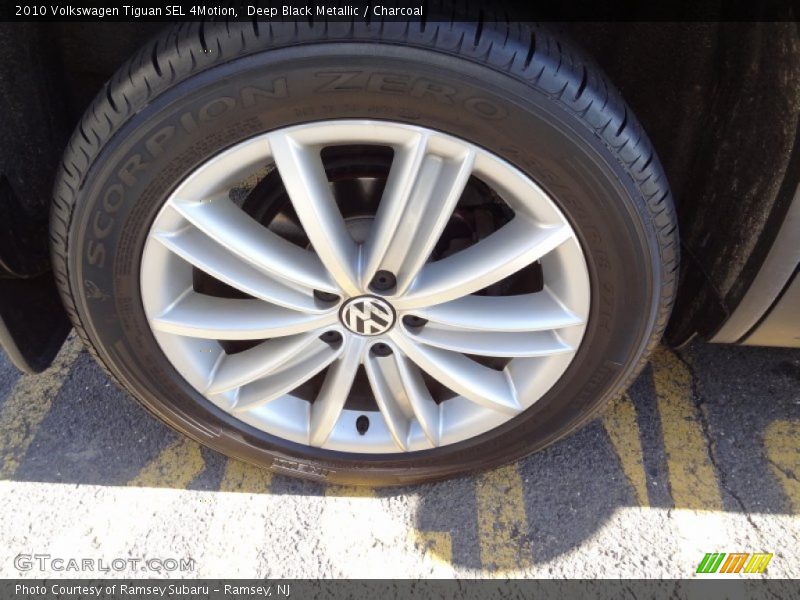 Deep Black Metallic / Charcoal 2010 Volkswagen Tiguan SEL 4Motion