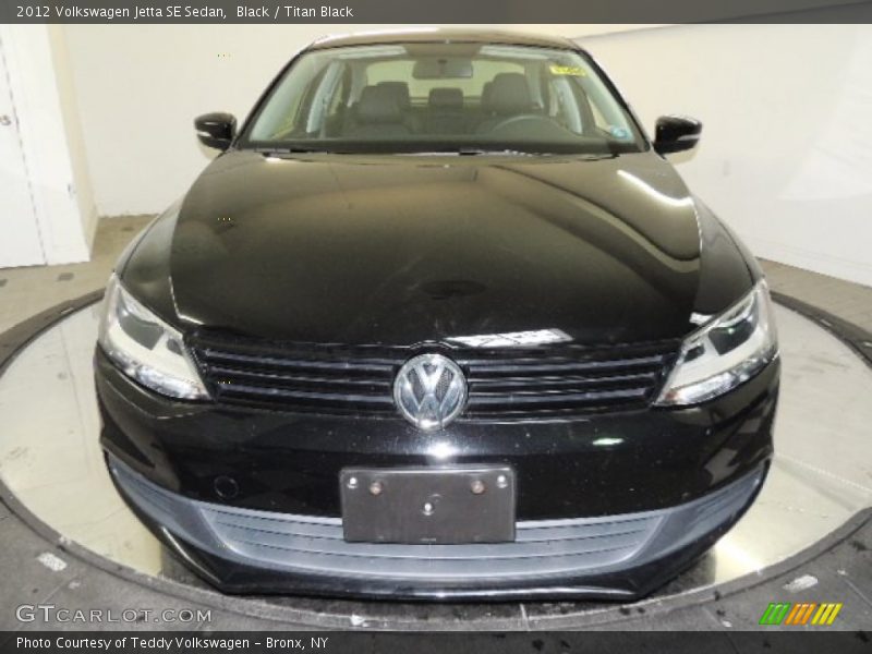 Black / Titan Black 2012 Volkswagen Jetta SE Sedan