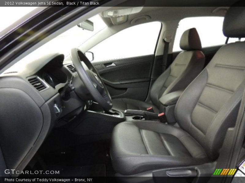 Black / Titan Black 2012 Volkswagen Jetta SE Sedan