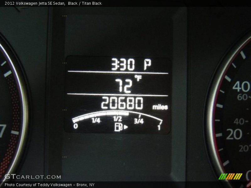 Black / Titan Black 2012 Volkswagen Jetta SE Sedan