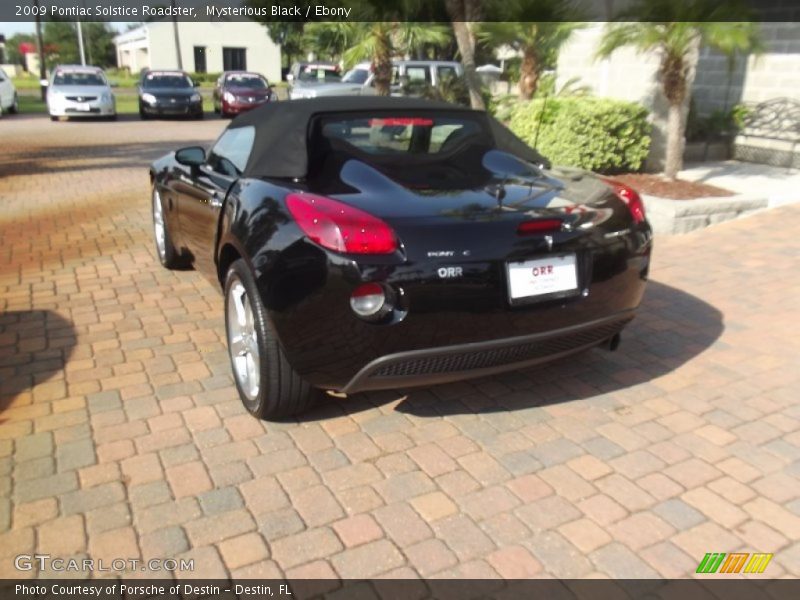 Mysterious Black / Ebony 2009 Pontiac Solstice Roadster