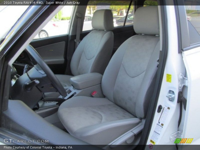 Super White / Ash Gray 2010 Toyota RAV4 I4 4WD