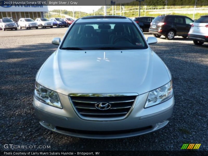 Bright Silver / Gray 2009 Hyundai Sonata SE V6
