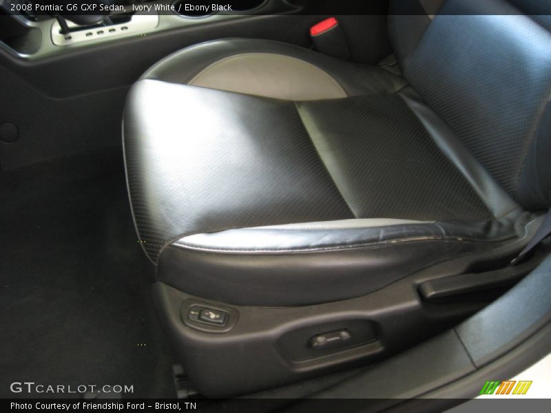 Ivory White / Ebony Black 2008 Pontiac G6 GXP Sedan