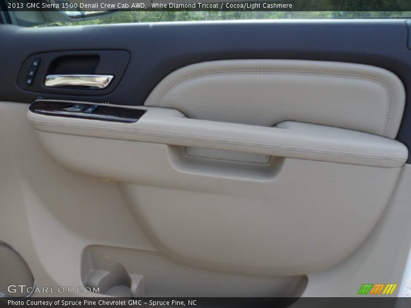 White Diamond Tricoat / Cocoa/Light Cashmere 2013 GMC Sierra 1500 Denali Crew Cab AWD