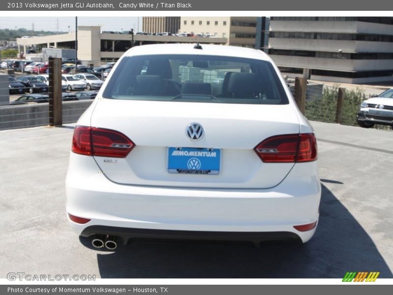Candy White / Titan Black 2013 Volkswagen Jetta GLI Autobahn