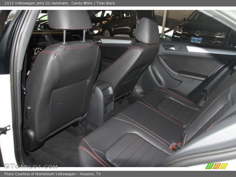 Candy White / Titan Black 2013 Volkswagen Jetta GLI Autobahn