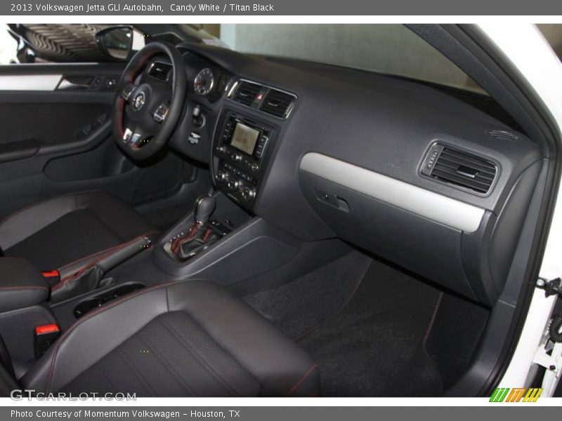 Candy White / Titan Black 2013 Volkswagen Jetta GLI Autobahn
