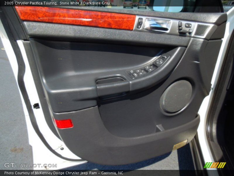 Stone White / Dark Slate Gray 2005 Chrysler Pacifica Touring