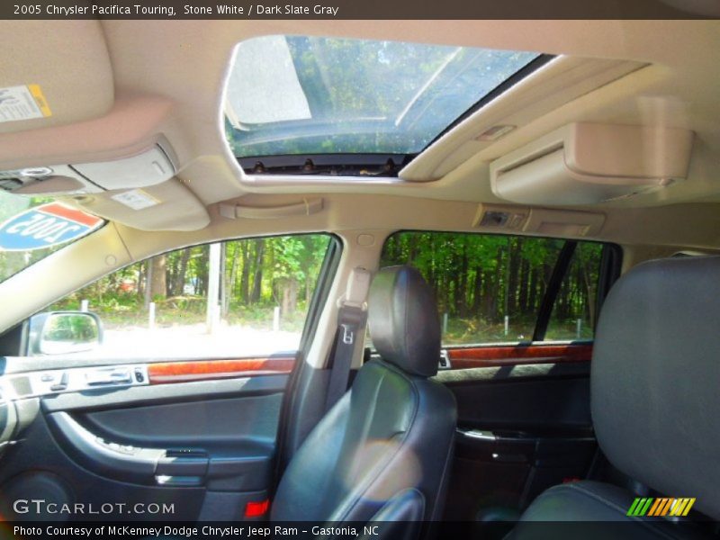 Stone White / Dark Slate Gray 2005 Chrysler Pacifica Touring
