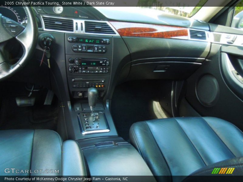 Stone White / Dark Slate Gray 2005 Chrysler Pacifica Touring