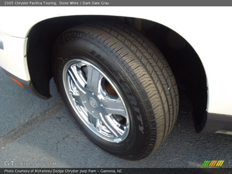 Stone White / Dark Slate Gray 2005 Chrysler Pacifica Touring