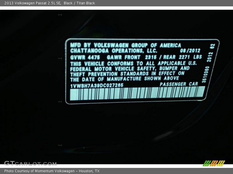 Black / Titan Black 2013 Volkswagen Passat 2.5L SE