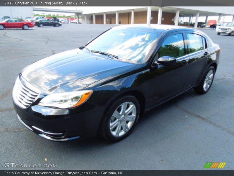 Black / Black 2013 Chrysler 200 Touring Sedan