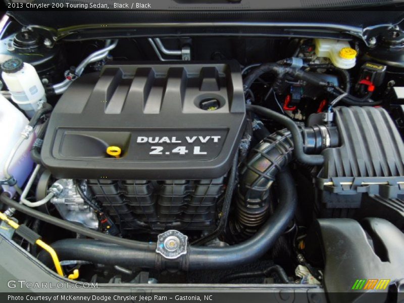 Black / Black 2013 Chrysler 200 Touring Sedan