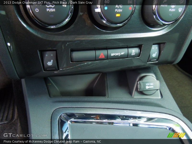 Pitch Black / Dark Slate Gray 2013 Dodge Challenger SXT Plus