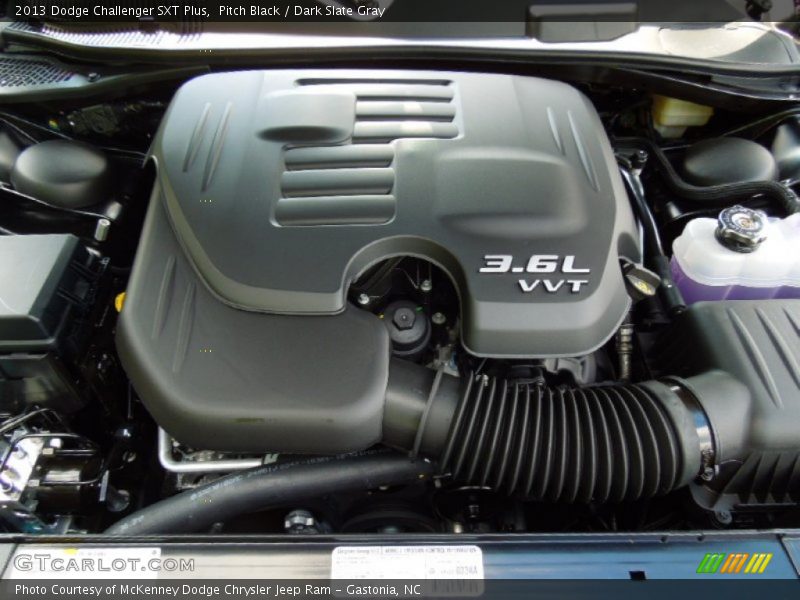 Pitch Black / Dark Slate Gray 2013 Dodge Challenger SXT Plus