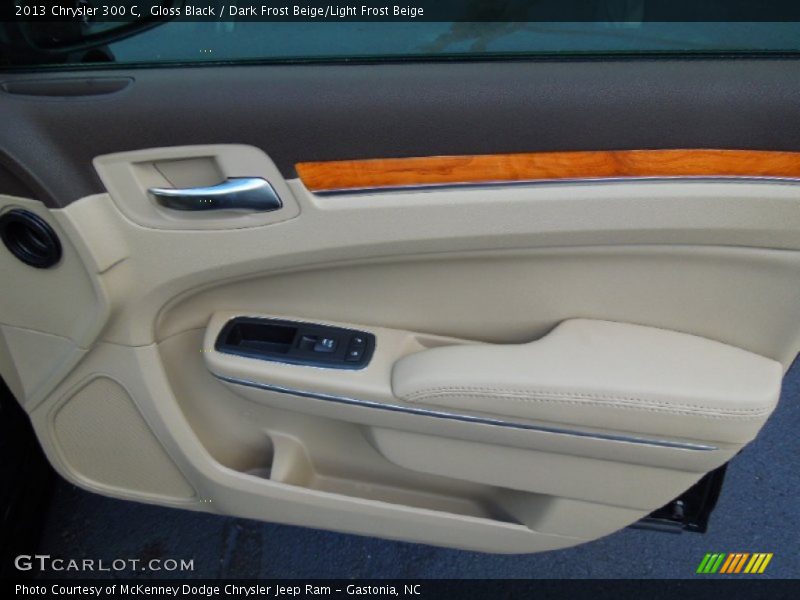 Door Panel of 2013 300 C