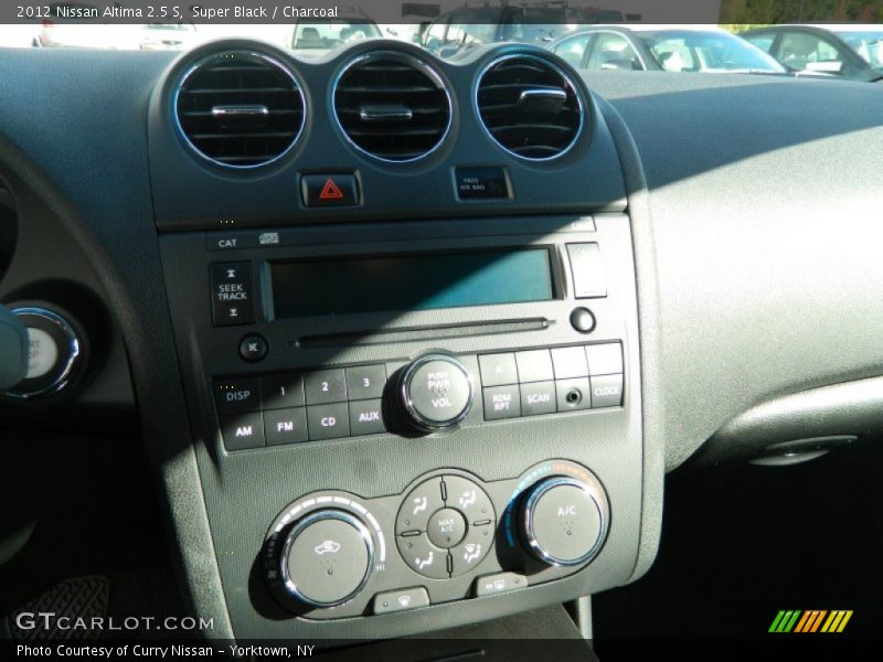 Super Black / Charcoal 2012 Nissan Altima 2.5 S