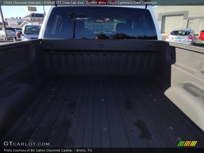 Summit White / Light Cashmere/Dark Cashmere 2009 Chevrolet Silverado 2500HD LTZ Crew Cab 4x4