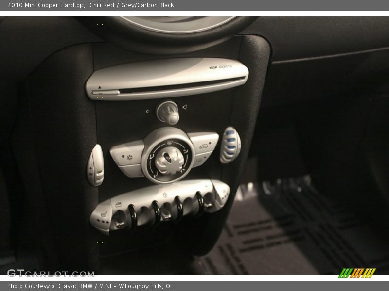 Chili Red / Grey/Carbon Black 2010 Mini Cooper Hardtop