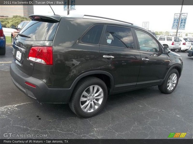Tuscan Olive / Black 2011 Kia Sorento EX