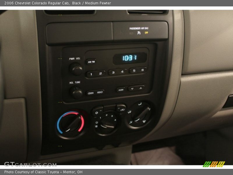 Controls of 2006 Colorado Regular Cab