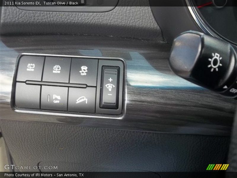 Tuscan Olive / Black 2011 Kia Sorento EX