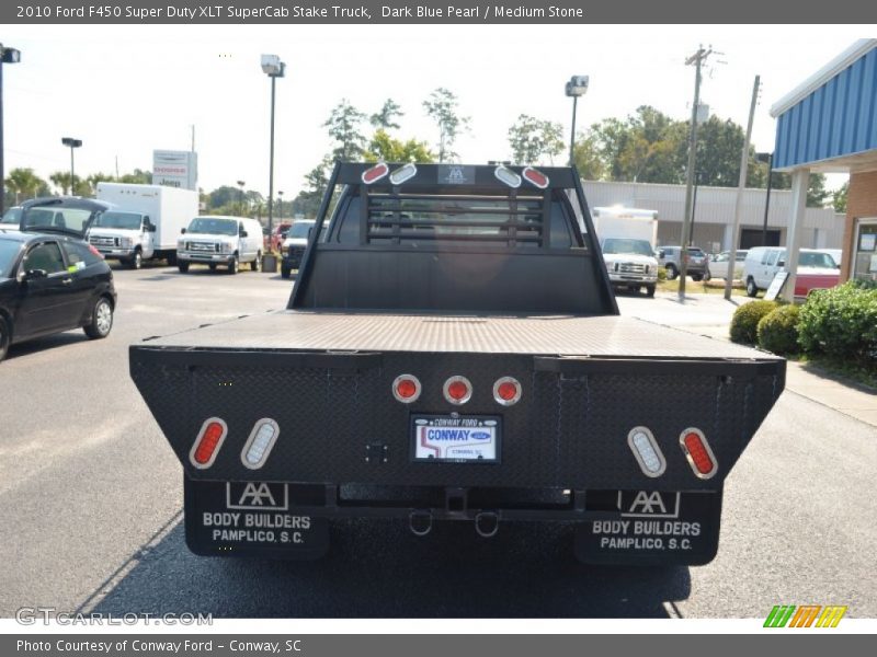 Dark Blue Pearl / Medium Stone 2010 Ford F450 Super Duty XLT SuperCab Stake Truck