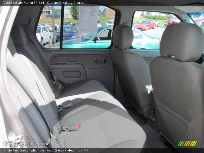 Granite Metallic / Charcoal 2004 Nissan Xterra SE 4x4