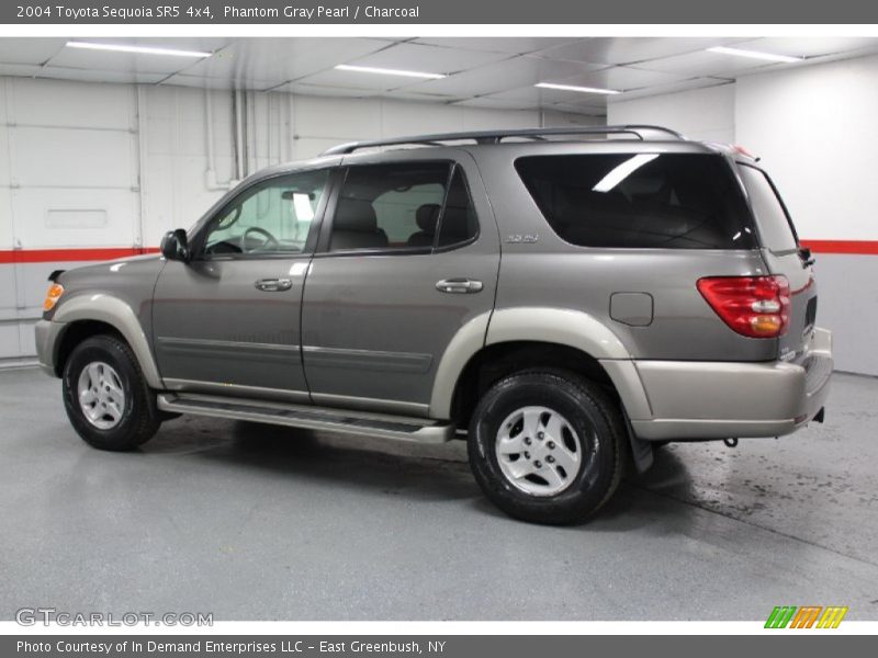 Phantom Gray Pearl / Charcoal 2004 Toyota Sequoia SR5 4x4