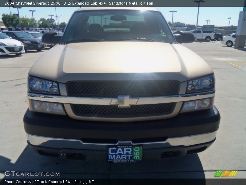 Sandstone Metallic / Tan 2004 Chevrolet Silverado 2500HD LS Extended Cab 4x4
