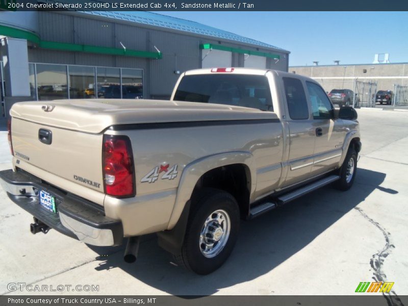 Sandstone Metallic / Tan 2004 Chevrolet Silverado 2500HD LS Extended Cab 4x4