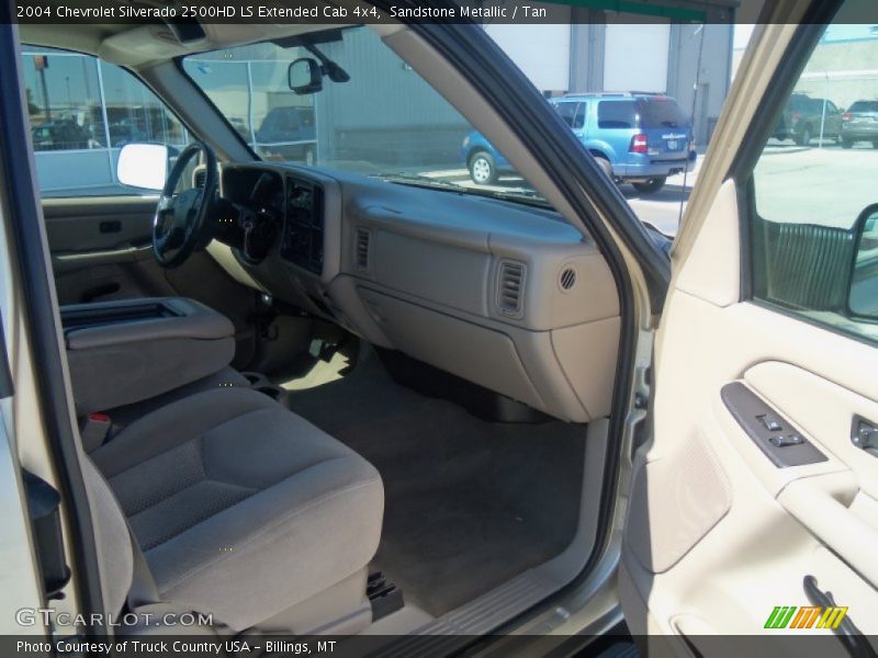 Sandstone Metallic / Tan 2004 Chevrolet Silverado 2500HD LS Extended Cab 4x4